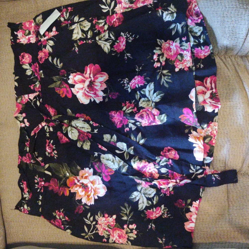 Woman's shorts